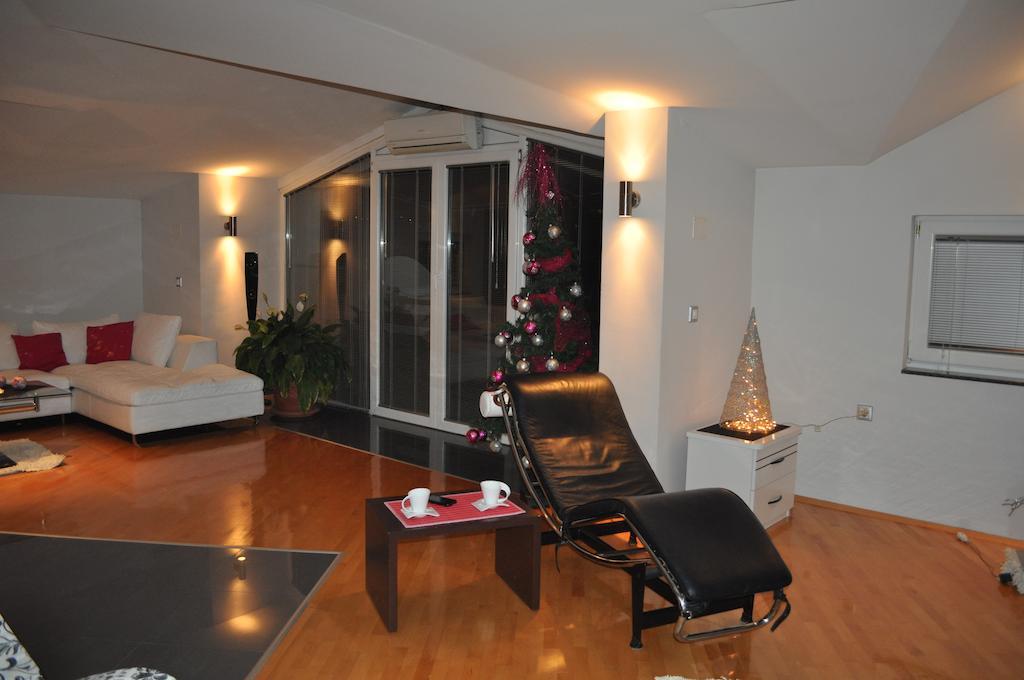 Apartment Comfort Deluxe Kosmos *