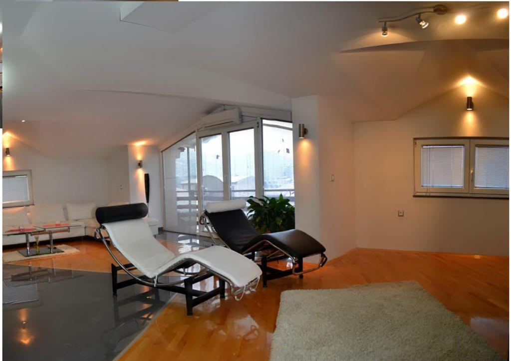 Apartment Comfort Deluxe Kosmos